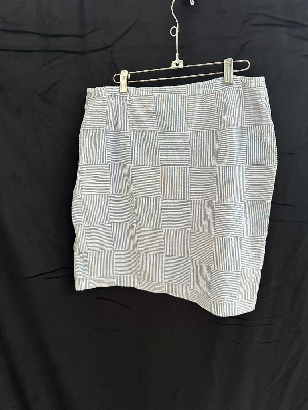 Cape Madras, blue and white seersucker skirt, size 12
